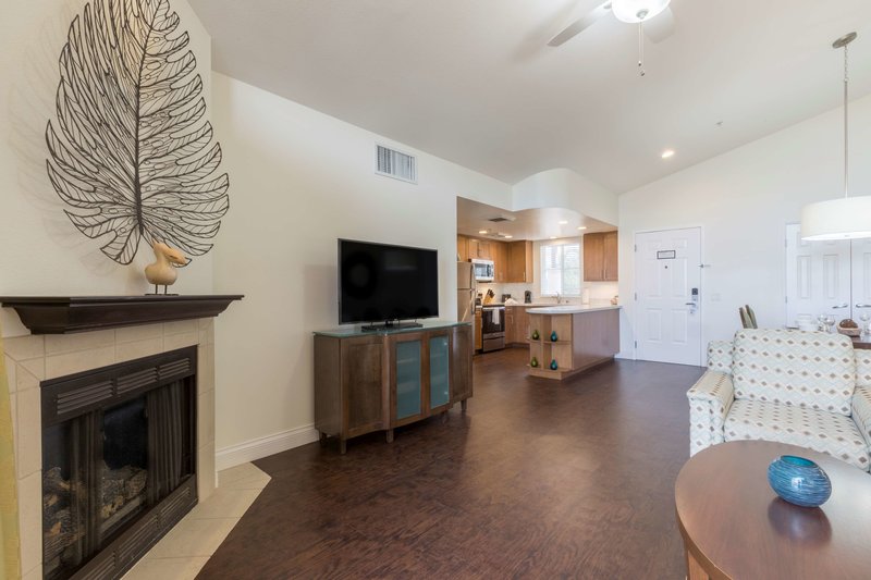 Grand Pacific Palisades Hotel & Resort - 943