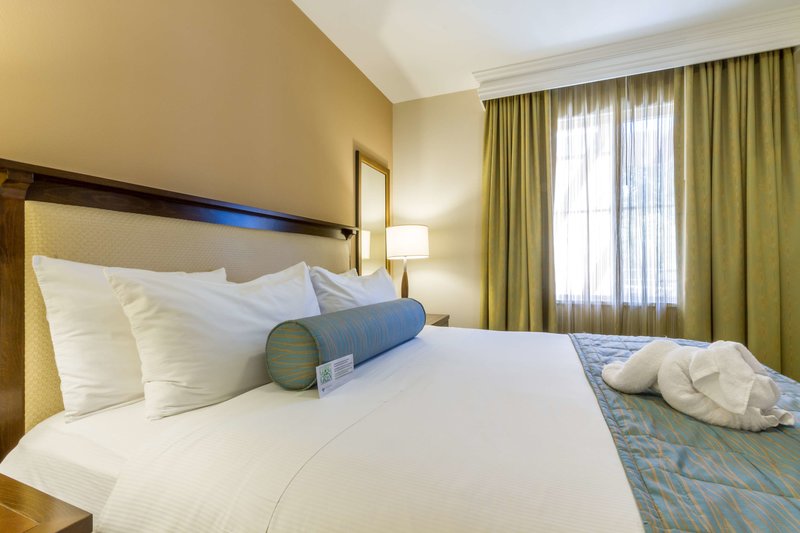 Grand Pacific Palisades Hotel & Resort - 943