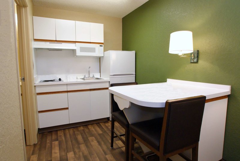 Extended Stay America - Orange County - Irvine Spectrum - 945