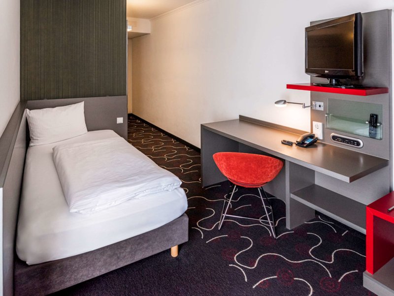 Ibis Styles Stuttgart - 579