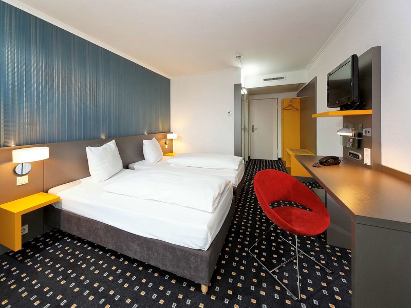 Ibis Styles Stuttgart - 579