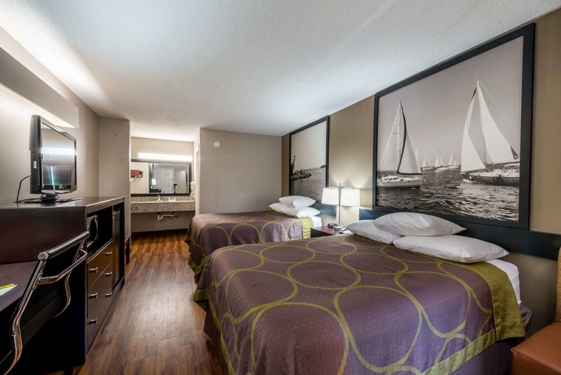 Super 8 By Wyndham Alexander City - 957