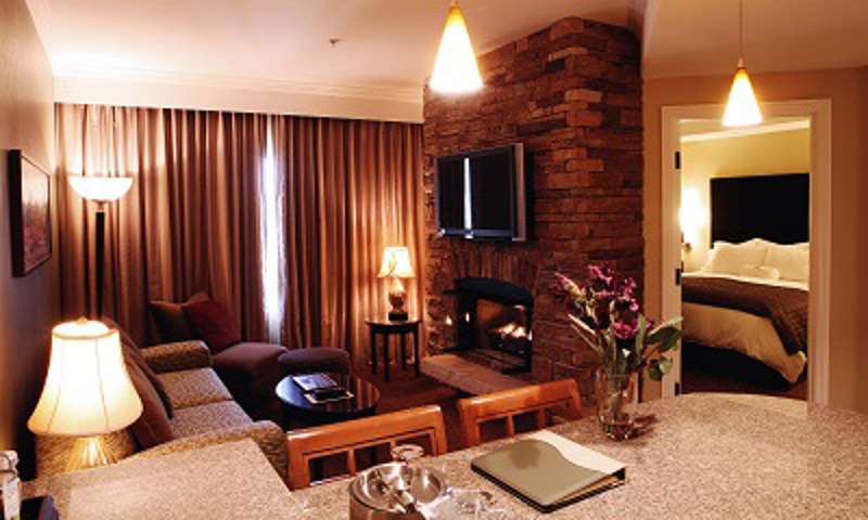 La Bellasera Hotel And Suites - 958