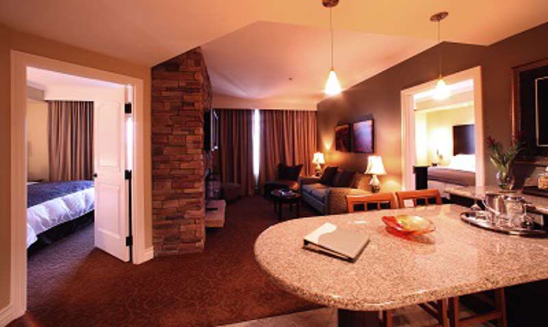 La Bellasera Hotel And Suites - 958