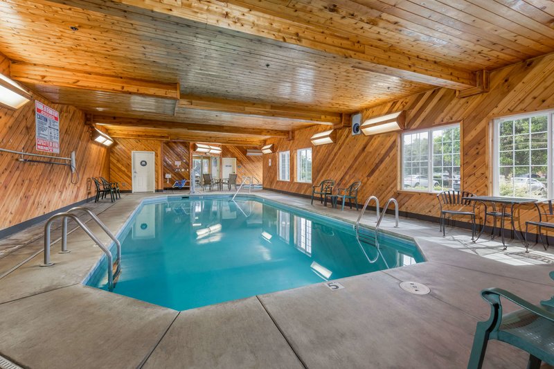 La Quinta Inn & Suites Visalia/sequoia Gateway - 959