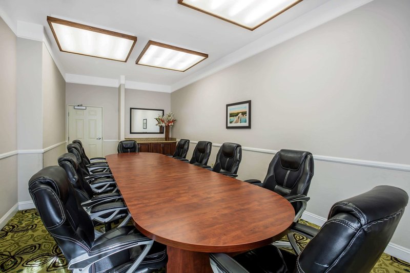 La Quinta Inn & Suites Bakersfield North - 960