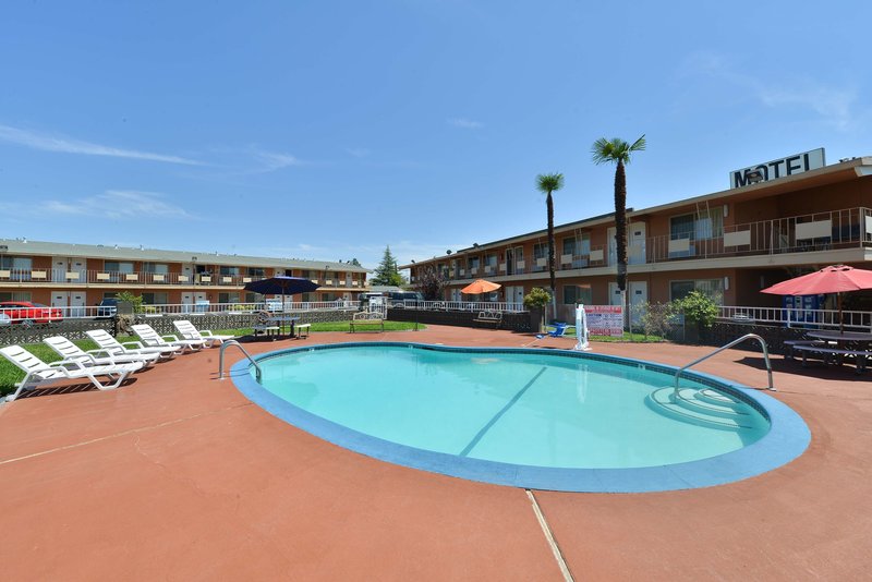 Americas Best Value Inn - Red Bluff - 963