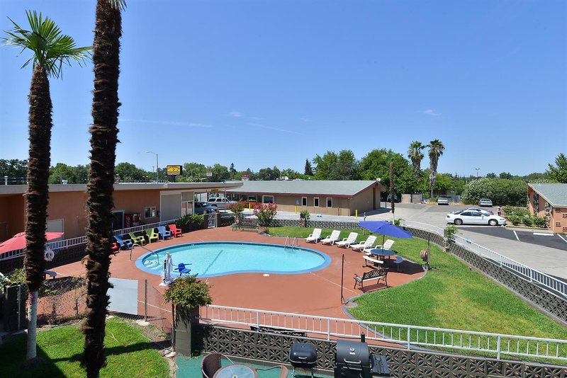 Americas Best Value Inn - Red Bluff - 963