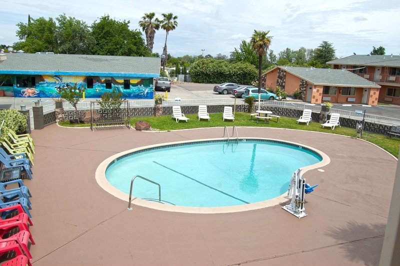 Americas Best Value Inn - Red Bluff - 963