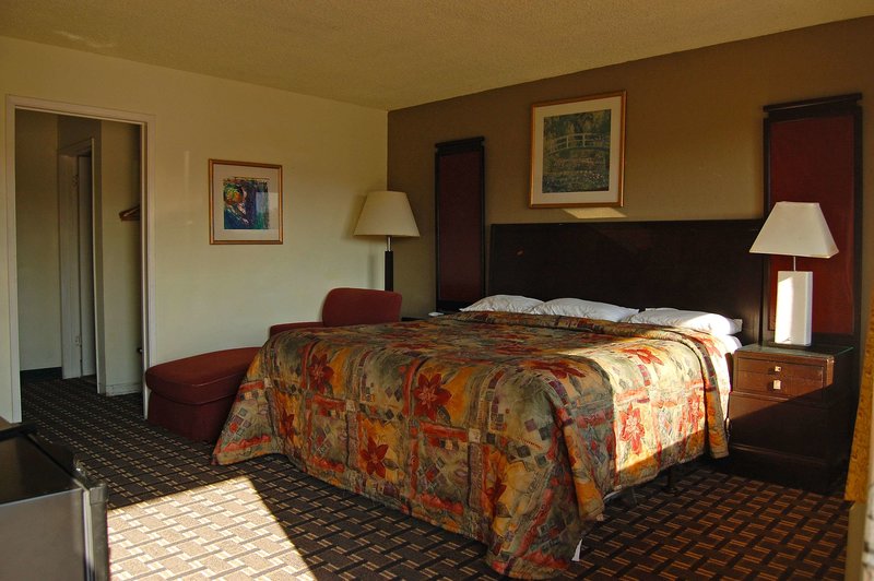 Americas Best Value Inn - Red Bluff - 963