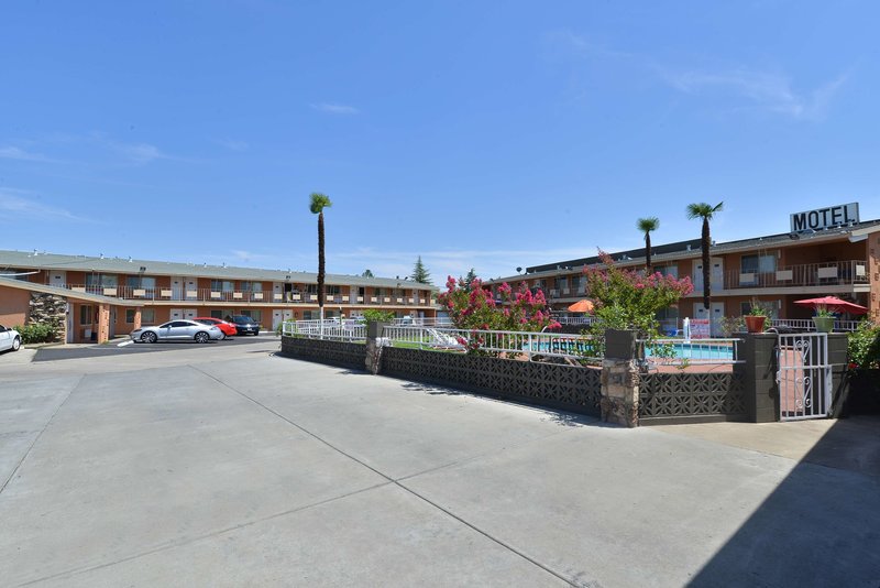 Americas Best Value Inn - Red Bluff - 963