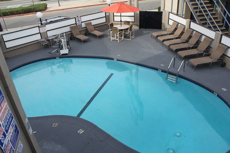 Good Nite Inn West Los Angeles - 965