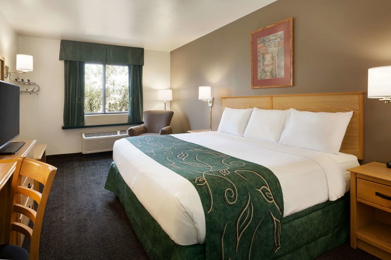 Travelodge By Wyndham Yermo - 969