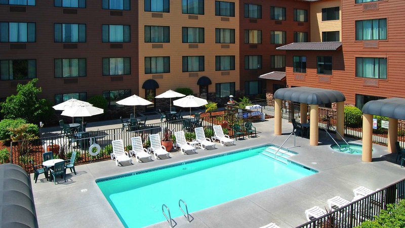 Oxford Suites Chico - 970