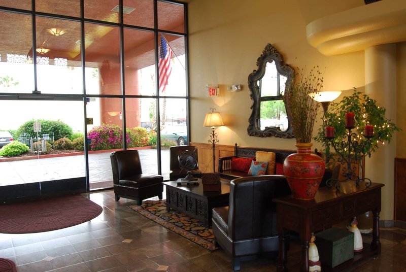 Oxford Suites Redding - 971