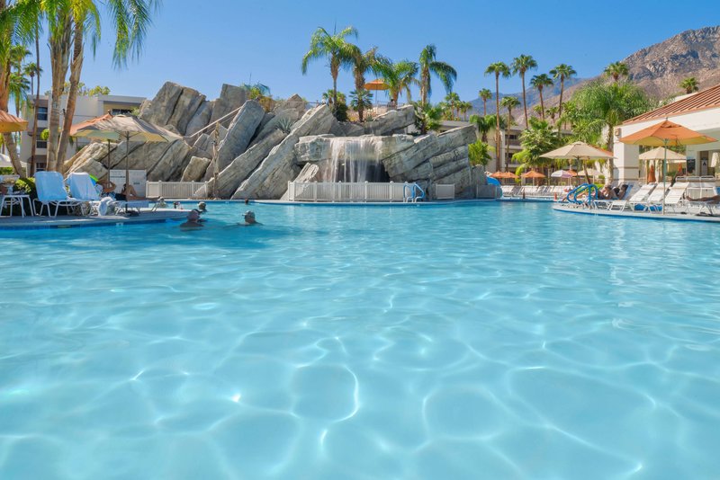 Palm Canyon Resort - 972