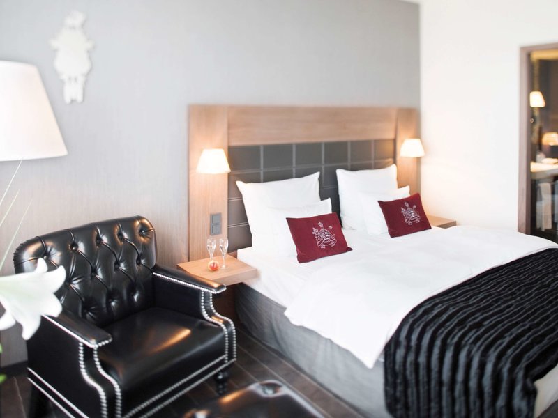 Mövenpick Hotel Stuttgart Airport - 585