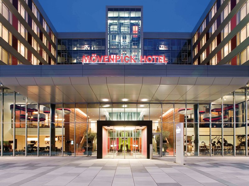 Mövenpick Hotel Stuttgart Airport - 585