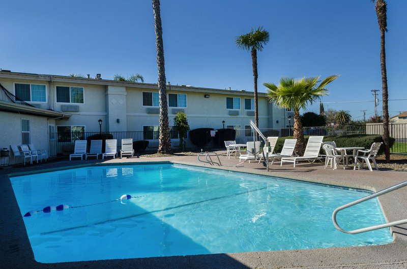 Motel 6 Merced Ca - 976