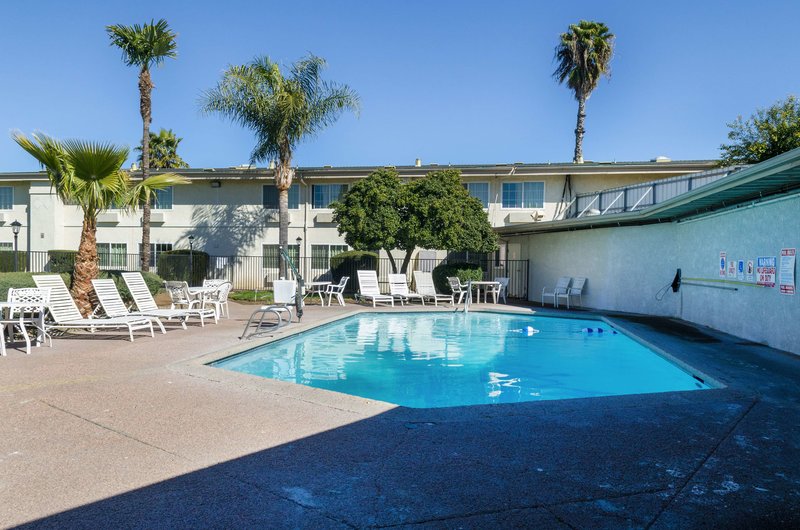 Motel 6 Merced Ca - 976