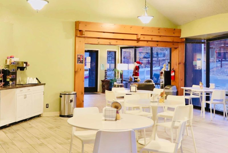 Travelodge Big Bear Lake Ca - 979