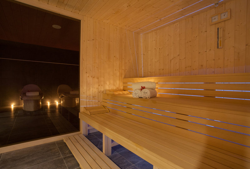 Blue Waves Resort - 989