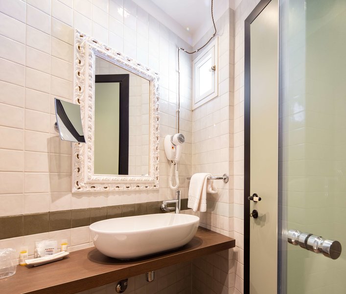 Best Western Maison B Hotel - 591