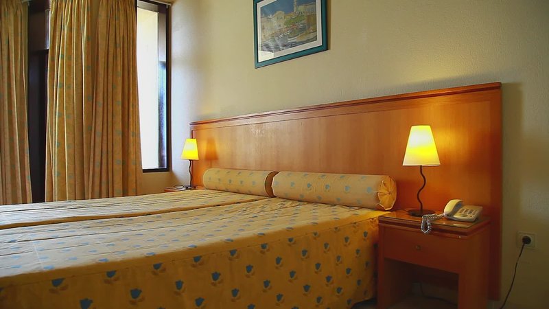 Auramar Beach Resort - 400