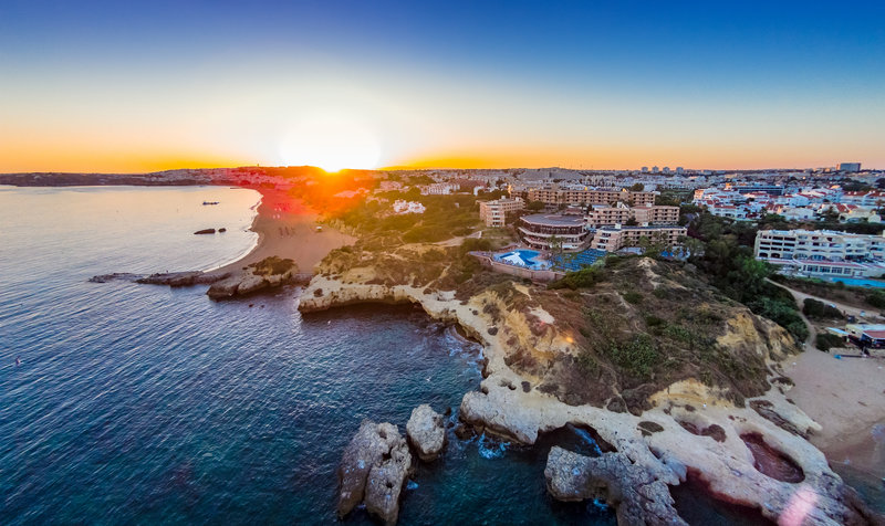 Auramar Beach Resort - 400