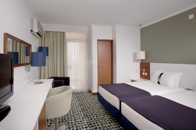 Holiday Inn Algarve - Armacao De Pera - 411
