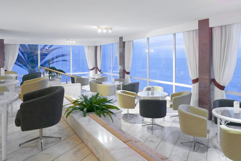 Holiday Inn Algarve - Armacao De Pera - 411