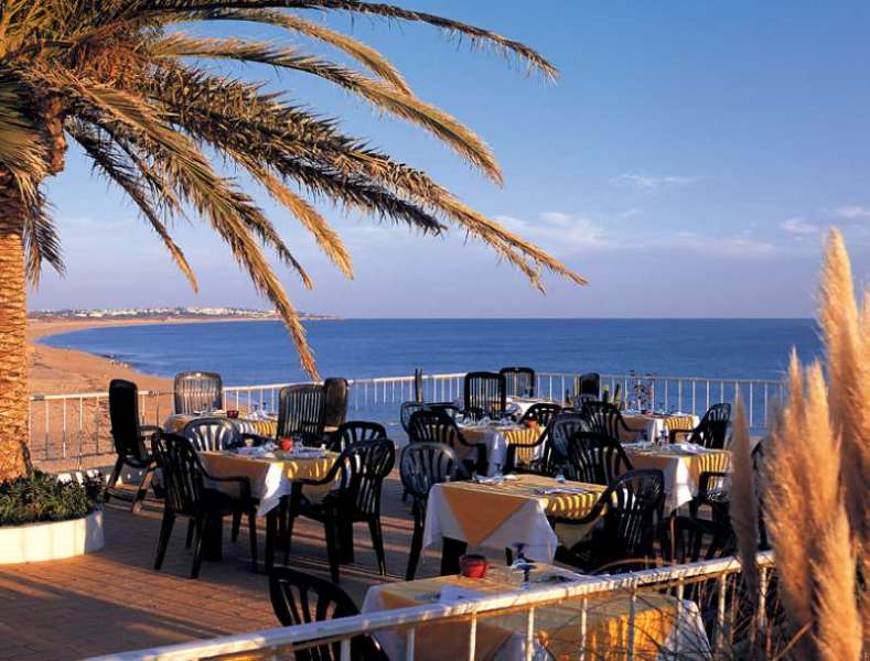 Holiday Inn Algarve - Armacao De Pera - 411