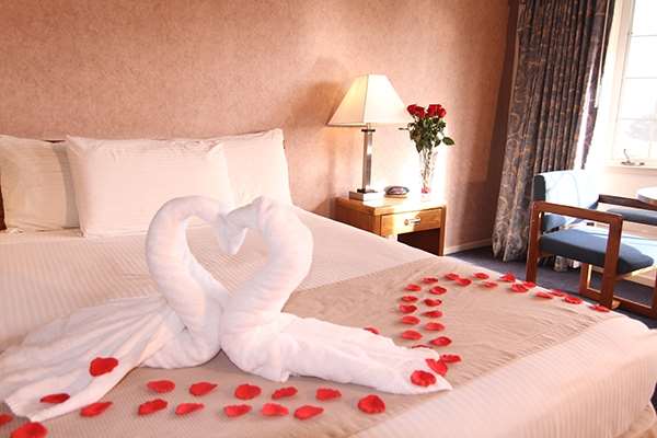 Harbor View Inn - 999