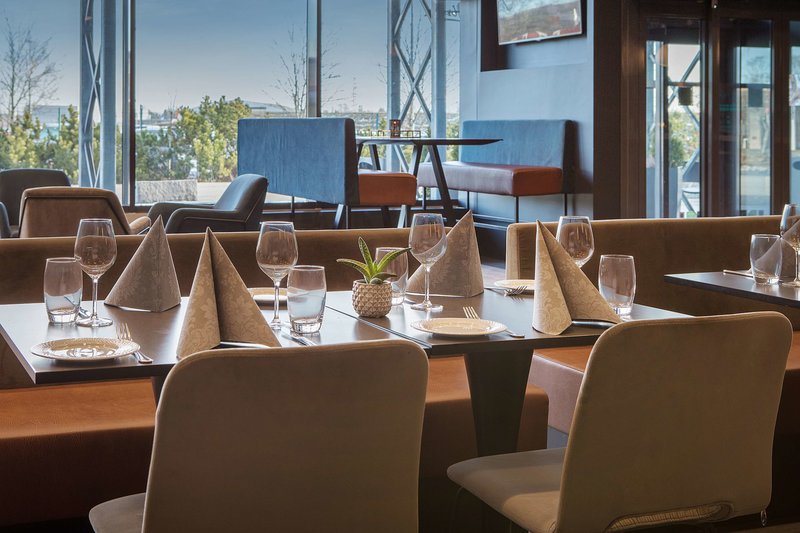 Park Inn By Radisson Oslo Airport Hotel West - 1000