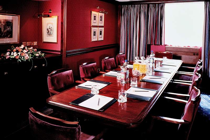 The Royal Angus Hotel - 623