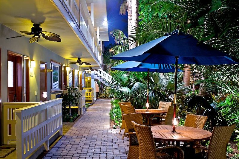 Ocean Palms Beach Resort - 1005