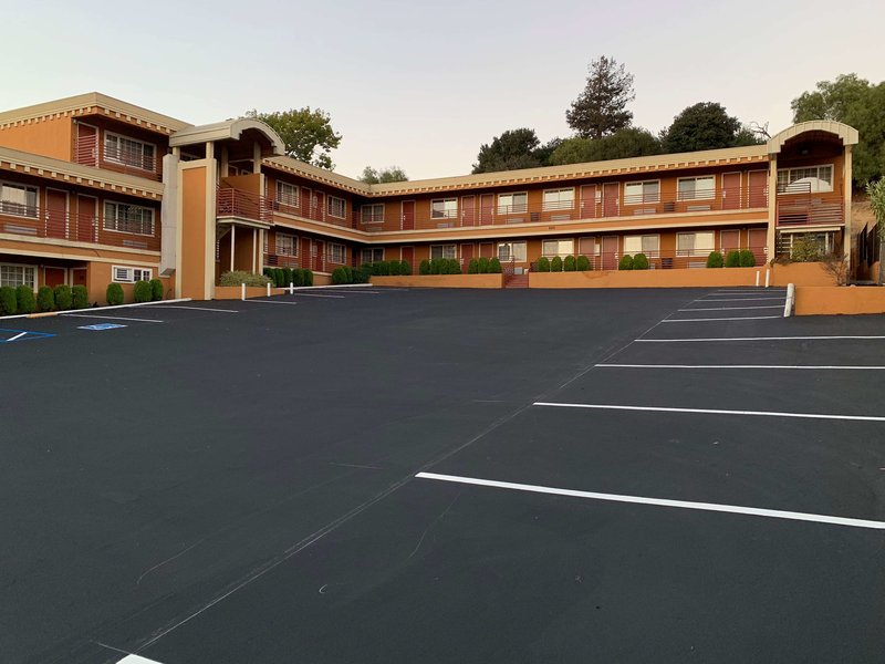 Budget Inn Of Hayward - 1007
