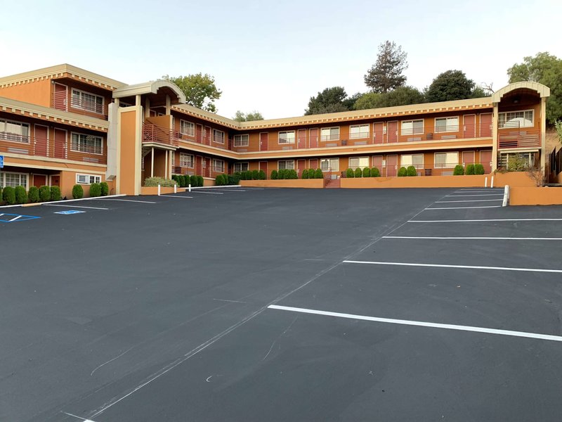 Budget Inn Of Hayward - 1007