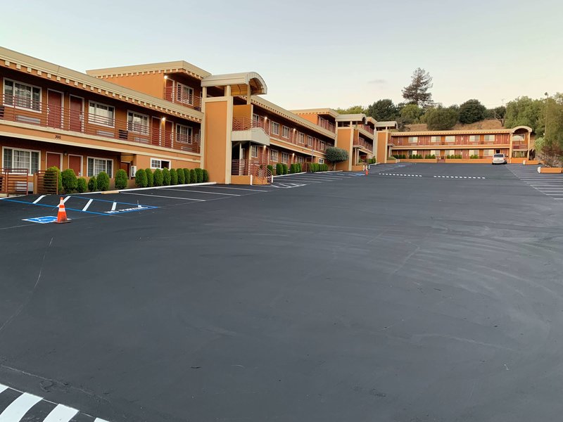 Budget Inn Of Hayward - 1007