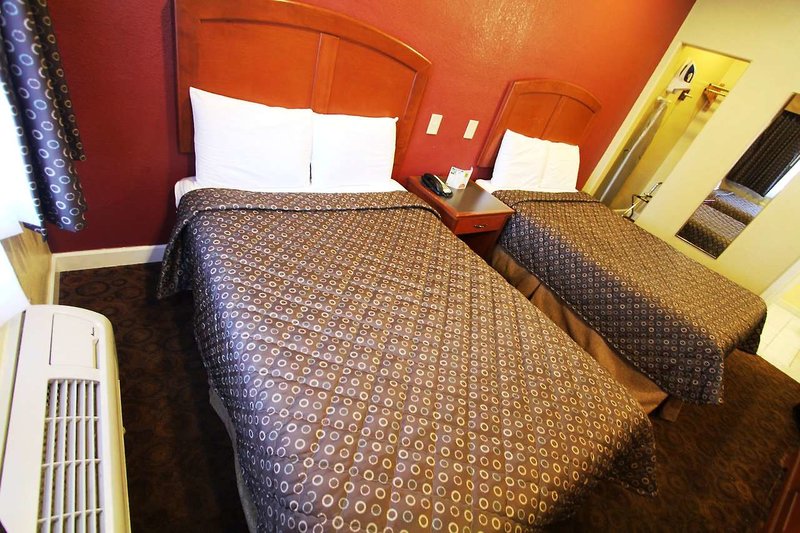 Budget Inn Of Hayward - 1007