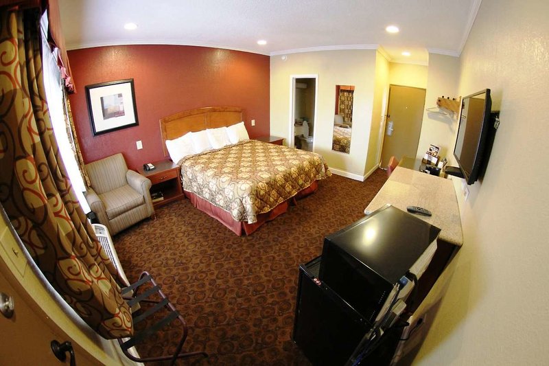 Budget Inn Of Hayward - 1007