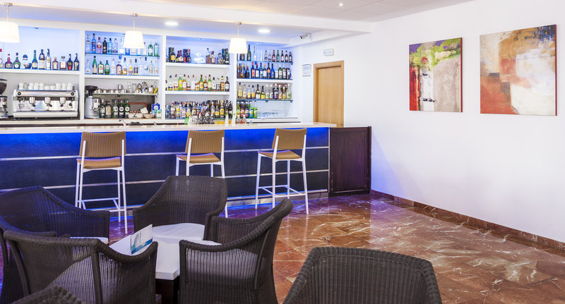 Globales Los Patos Park - 420