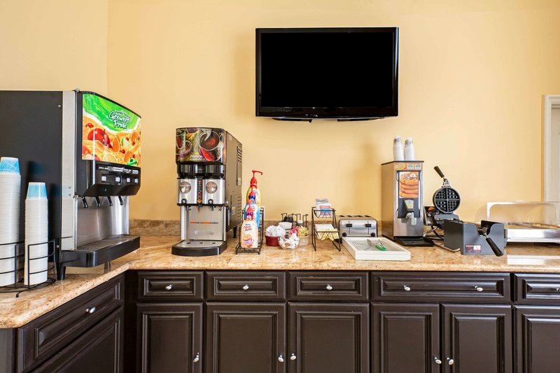 La Quinta Inn & Suites Moreno Valley - 1013