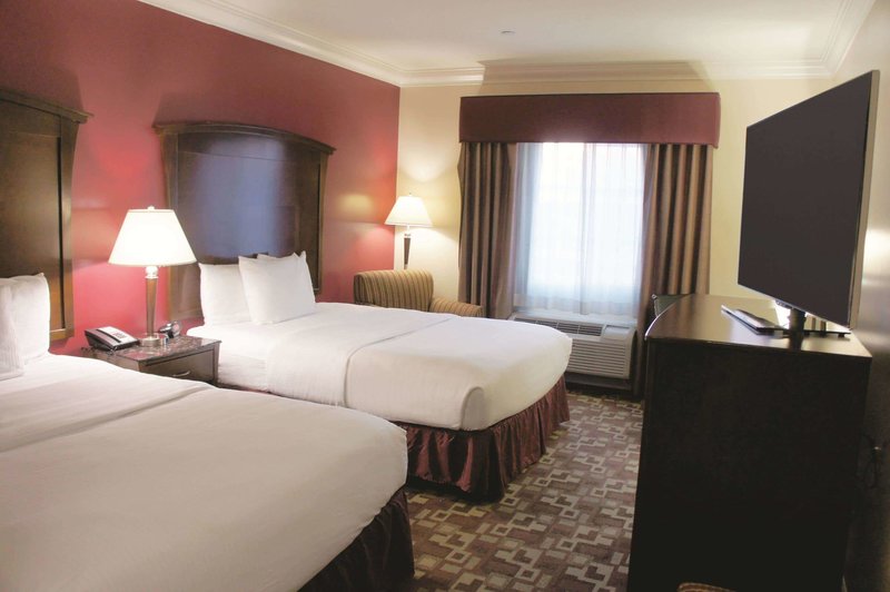 La Quinta Inn & Suites Moreno Valley - 1013