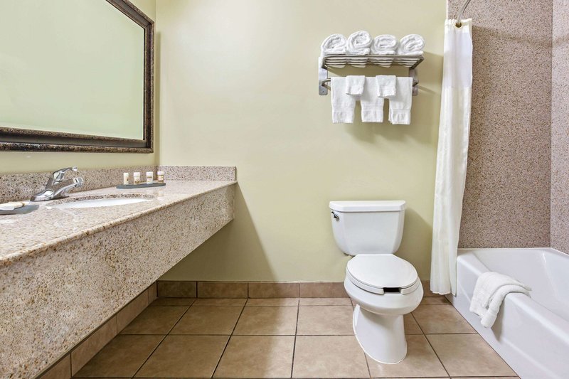 La Quinta Inn & Suites Moreno Valley - 1013