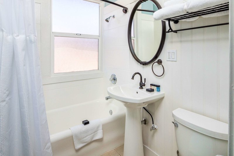 Htl 587, An Ascend Hotel Collection Member - 1025