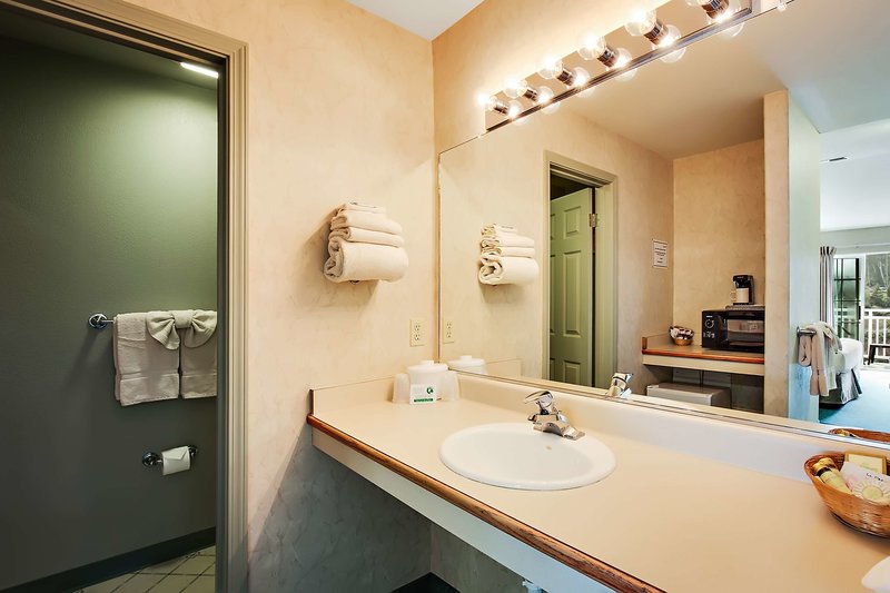 The Beach House Inn - 1029