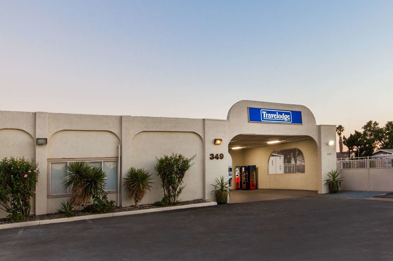 Travelodge Los Banos - 1030