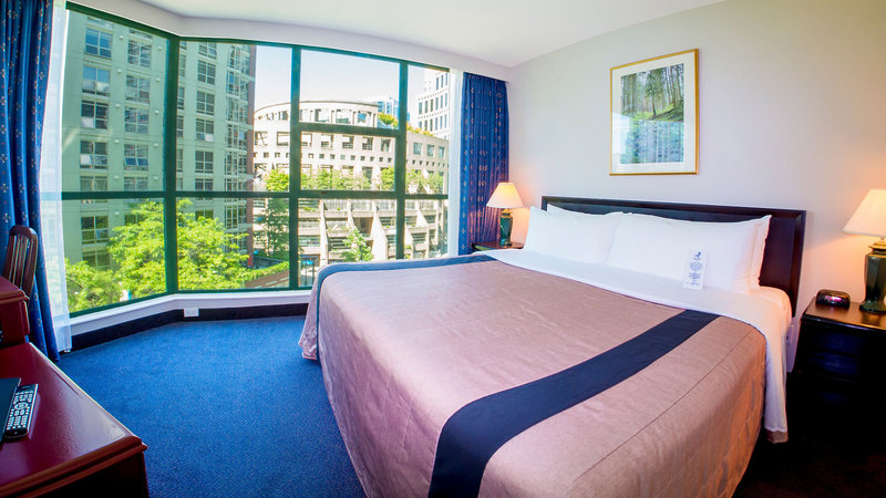 Rosedale On Robson Suite - 642