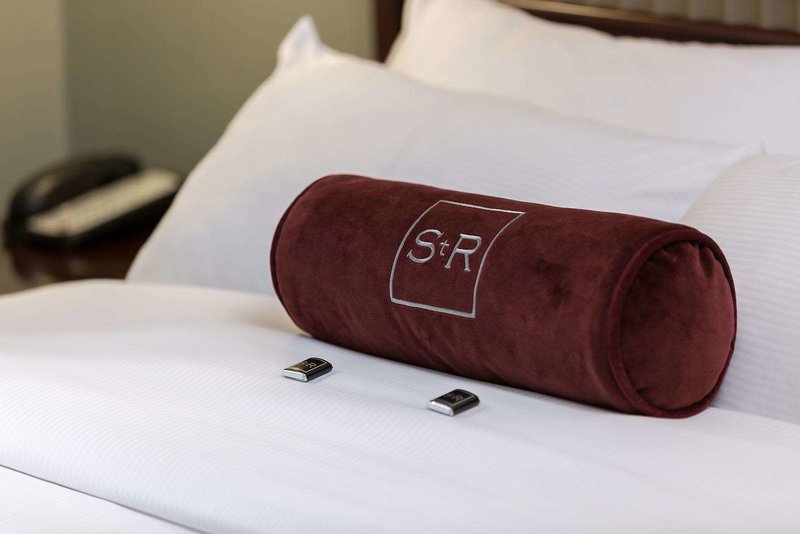 St. Regis - 643
